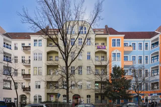 Zimmer in der Flughafenstrasse
