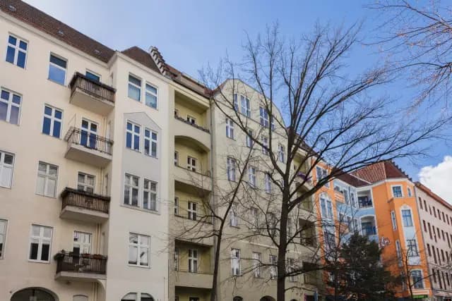Zimmer in der Flughafenstrasse