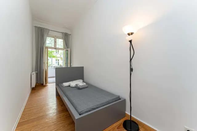 GABRIEL- MAX- STR. 2 -  VH, 1. OG rechts (Gigacube)