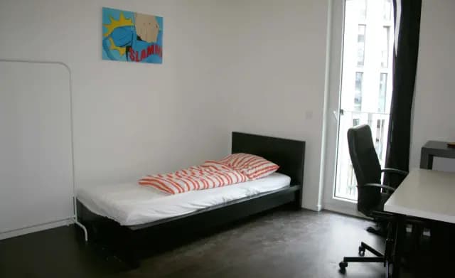 Zimmer in der Bernhard-Weiss-Strasse -