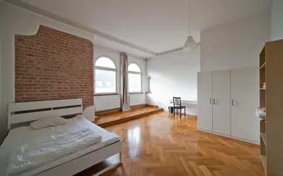 Zimmer in der Reger Platz
