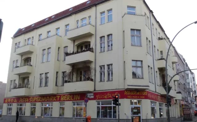 Zimmer in der Karl Marx Strasse