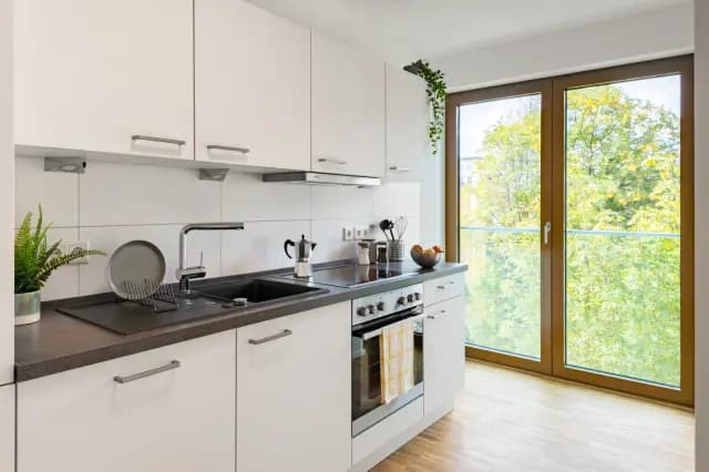 Georg-Voigt-Strasse 15DE-04-036Q