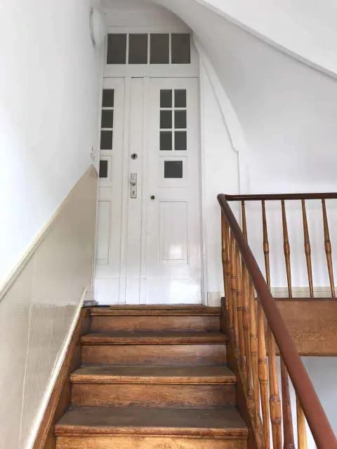 Zimmer in der De-Neufville Strasse