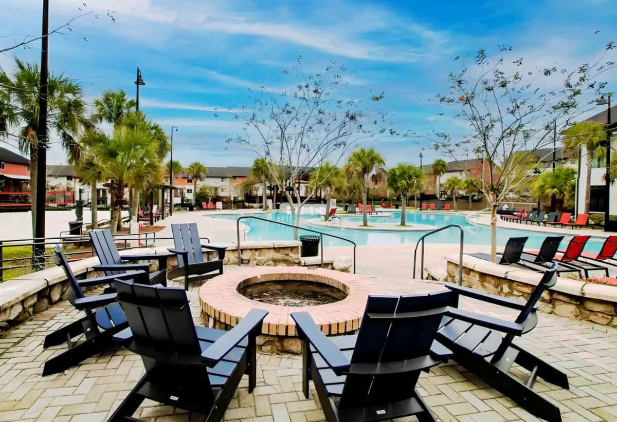 Outdoor Features