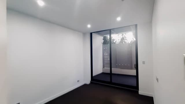 2 bed 2 bath*756