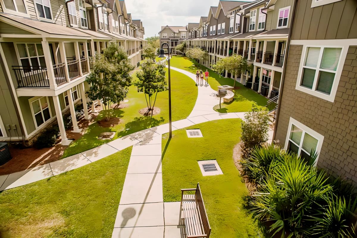 Outdoor Features