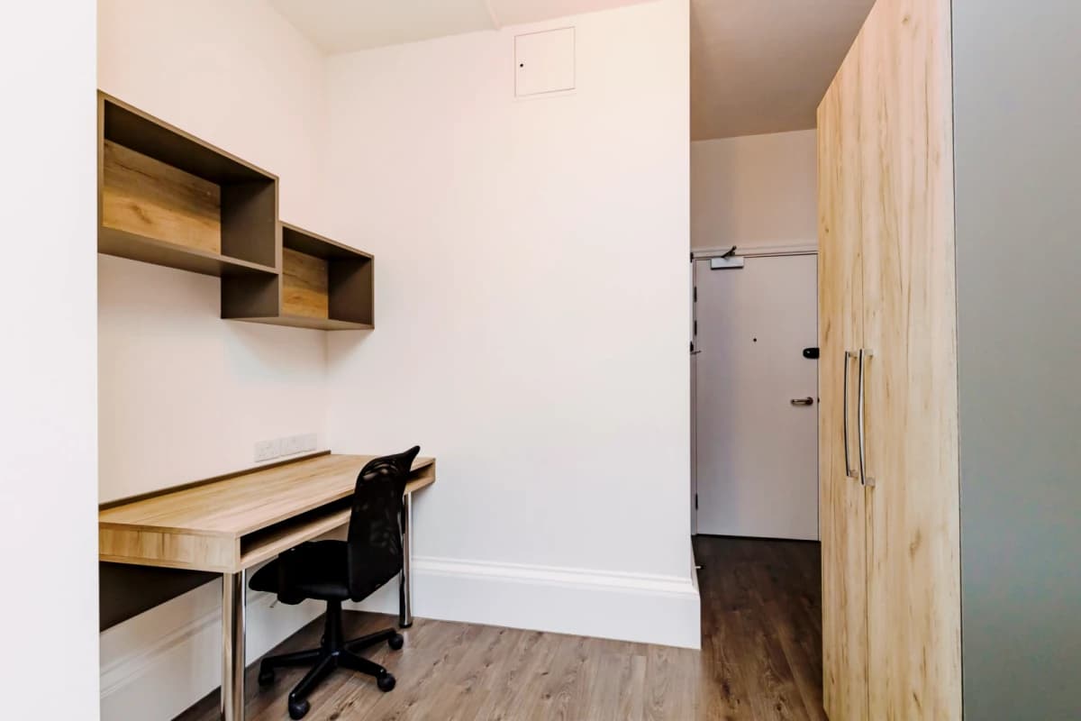 10 Leazes Terrace image