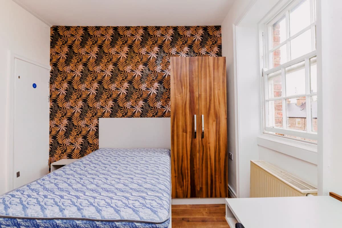 10 Leazes Terrace image
