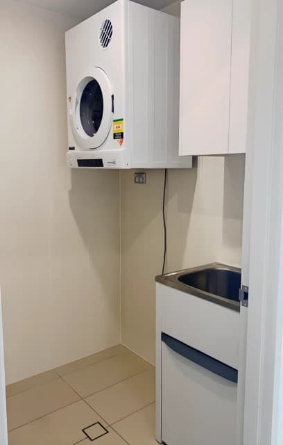 3 bed 2 bath