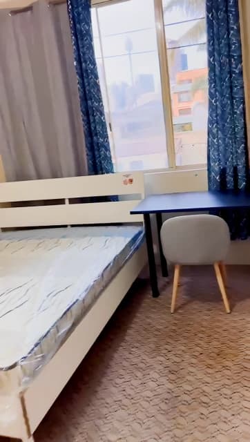 3 bed 1 bath - 15B