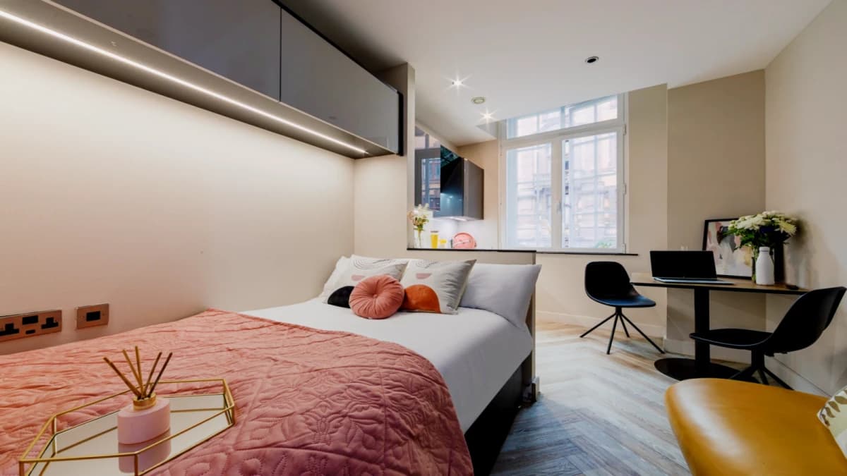 Dwell 121 Princess Street image