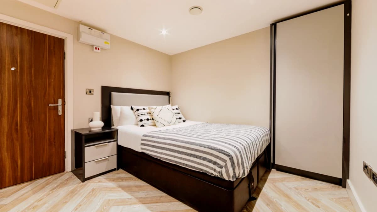 Dwell 121 Princess Street