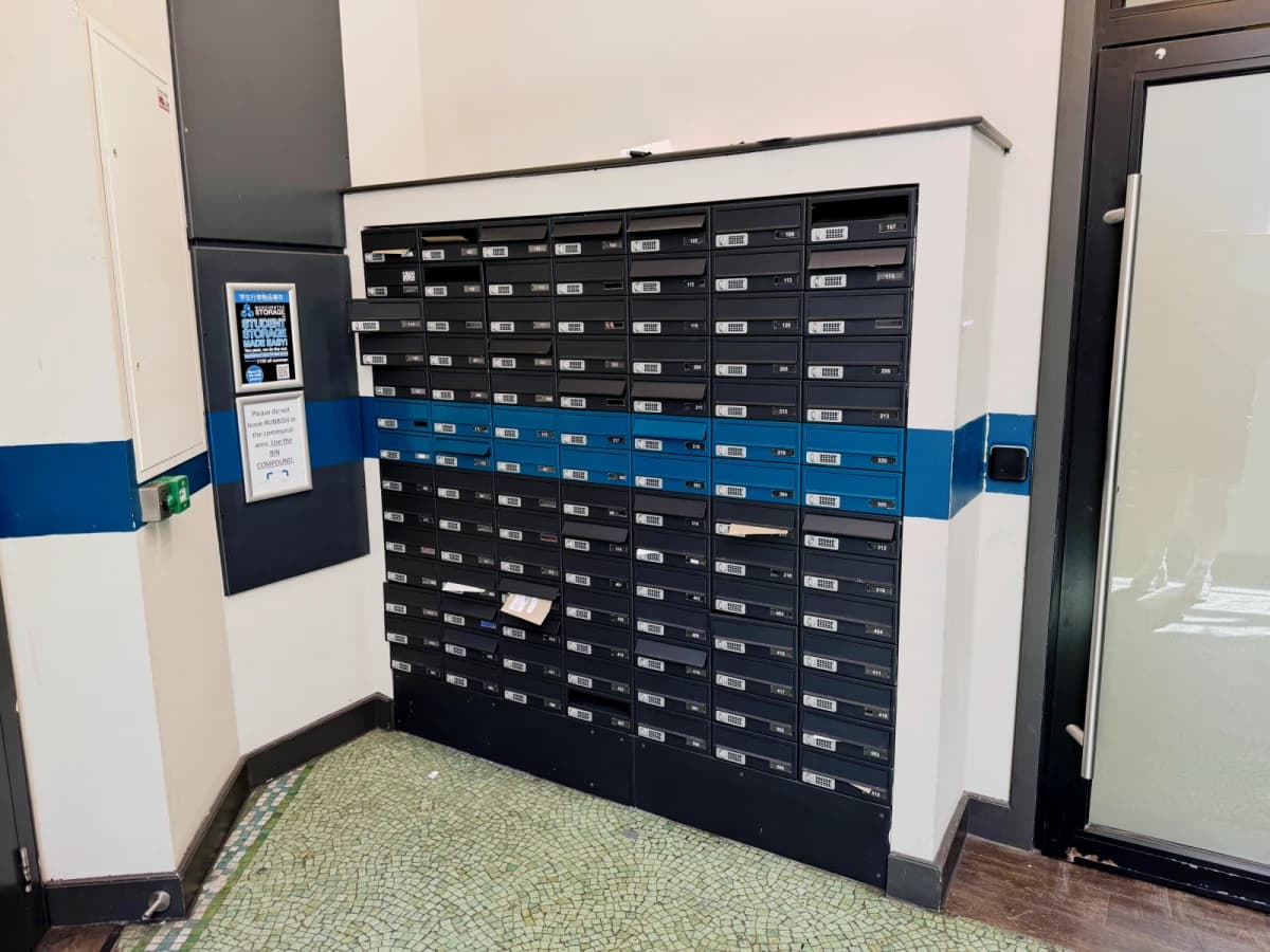 Dwell 121 Princess Street image