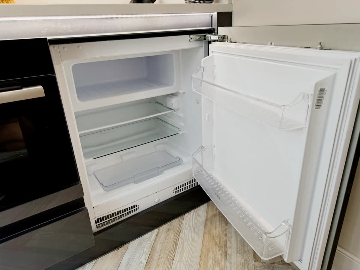 Dwell 121 Princess Street image