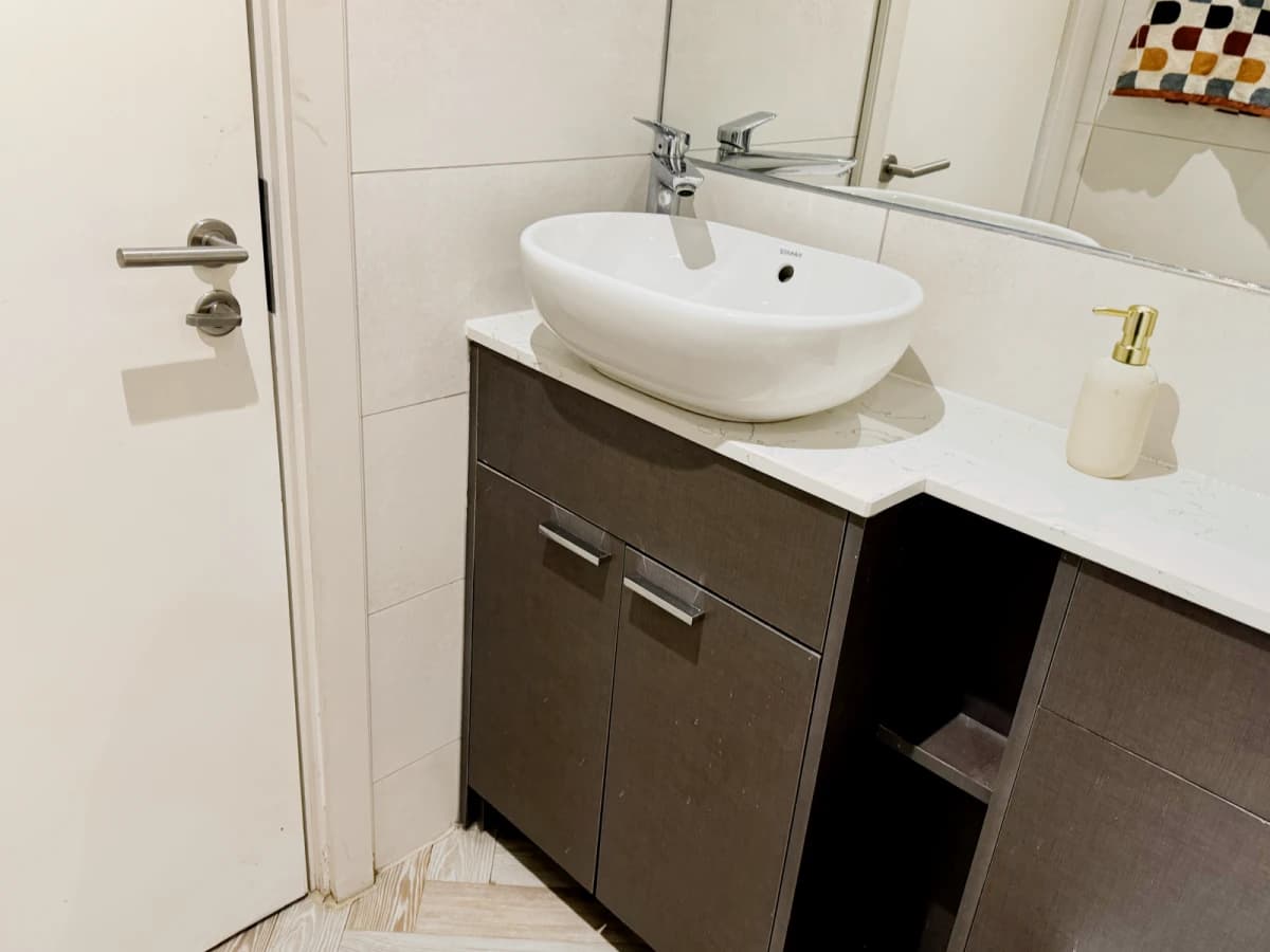 Dwell 121 Princess Street image