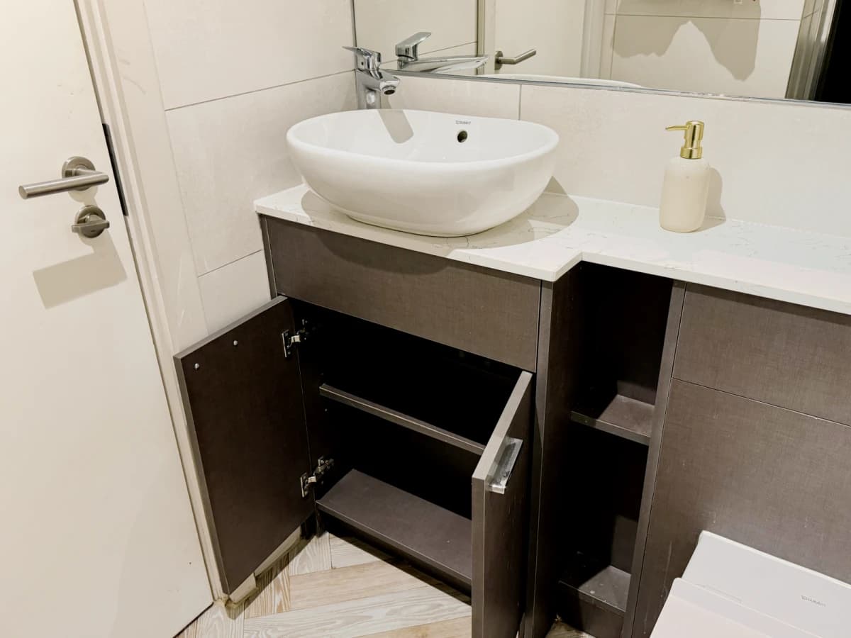 Dwell 121 Princess Street image