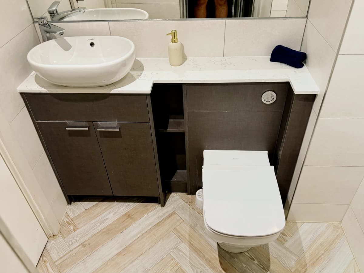 Dwell 121 Princess Street image