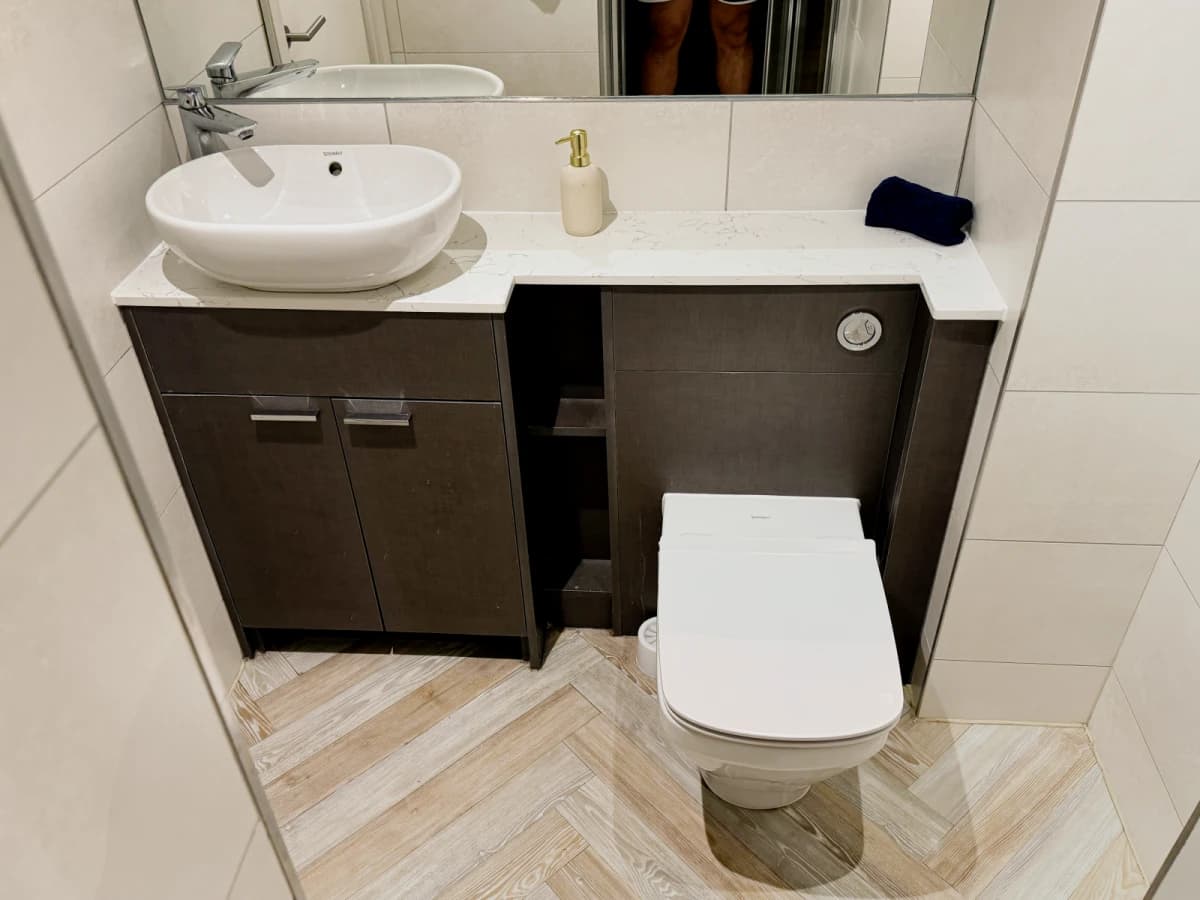 Dwell 121 Princess Street image