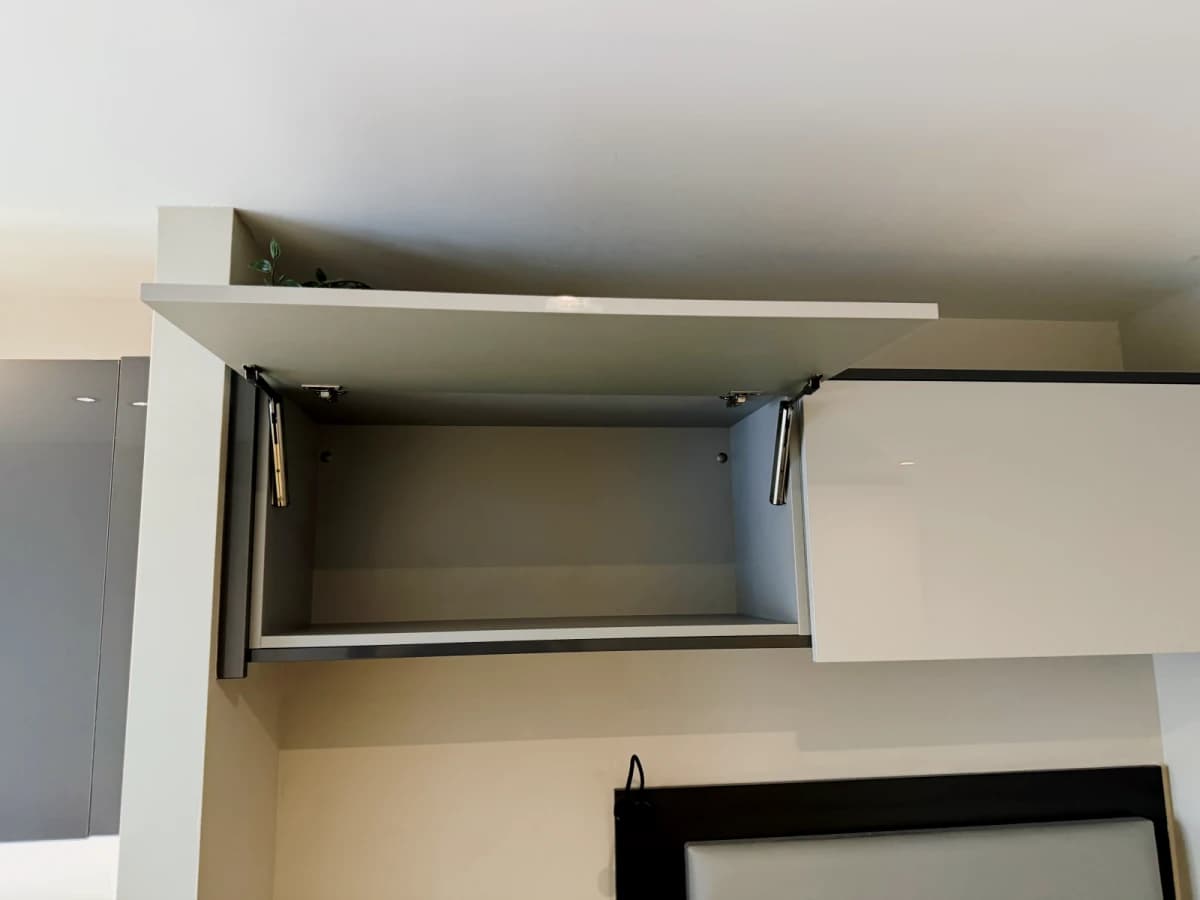 Dwell 121 Princess Street image