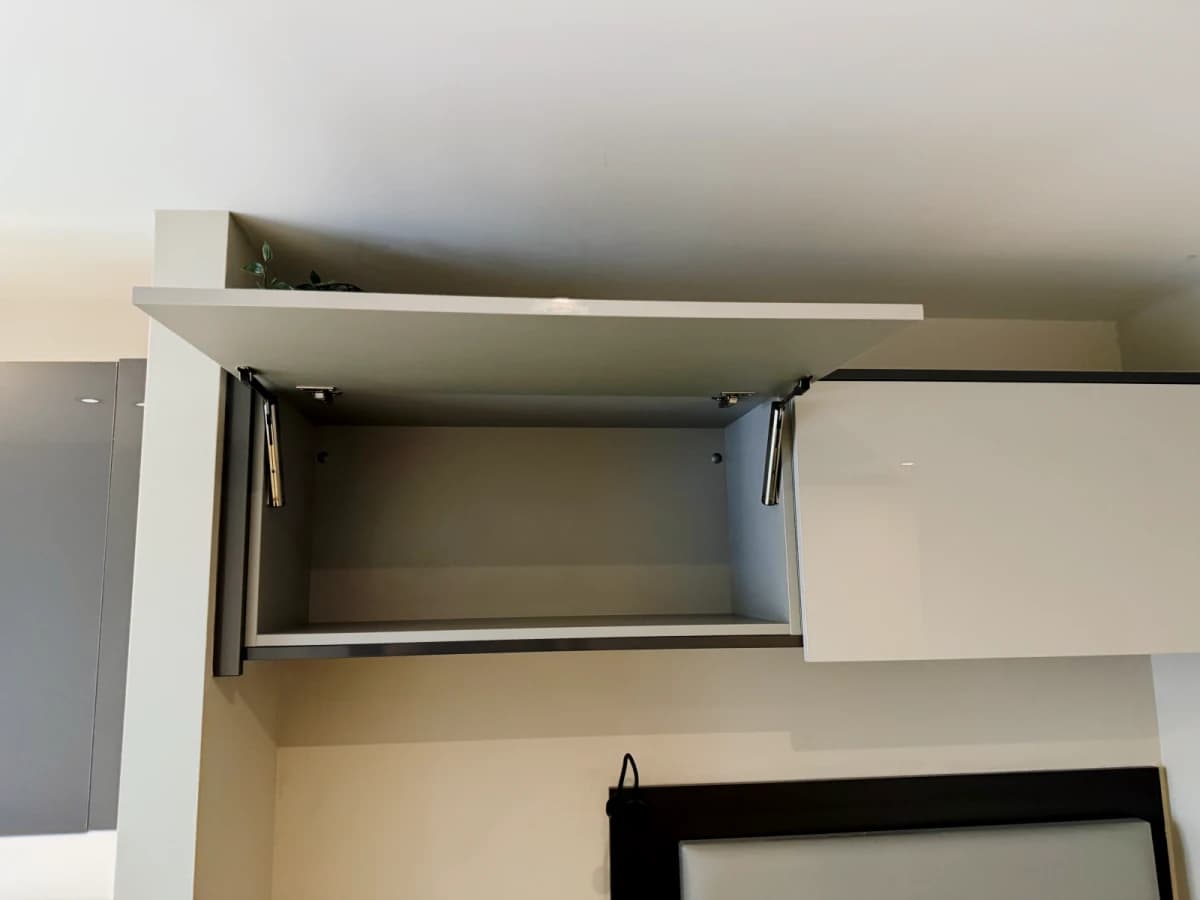 Dwell 121 Princess Street image