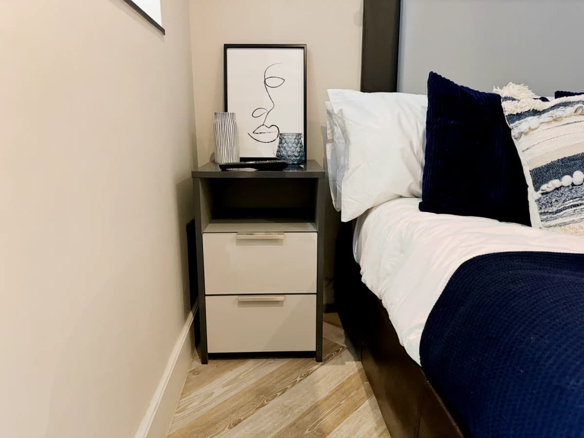 Dwell 121 Princess Street image