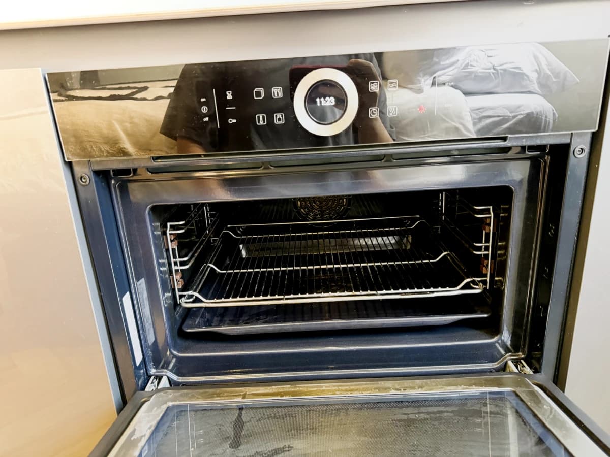 Dwell 121 Princess Street image