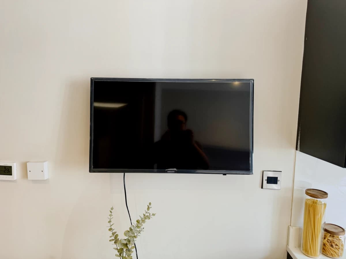 Dwell 121 Princess Street image