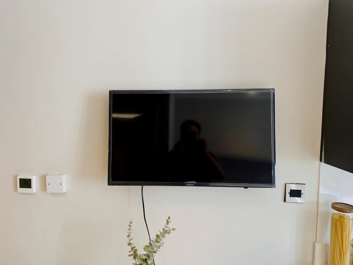 Dwell 121 Princess Street image