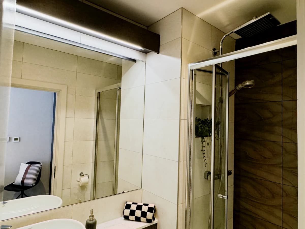 Dwell 121 Princess Street image