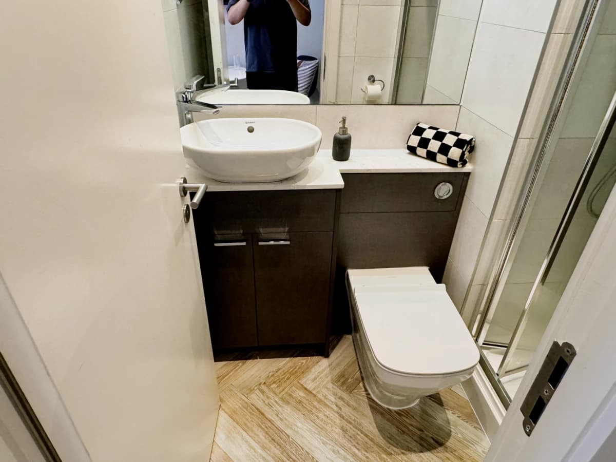 Dwell 121 Princess Street image