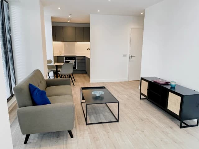 1  Bedroom 1 bathroom