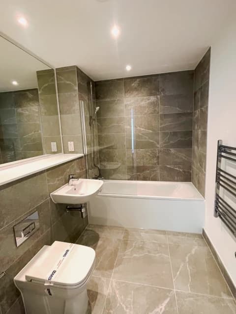 1  Bedroom 1 bathroom