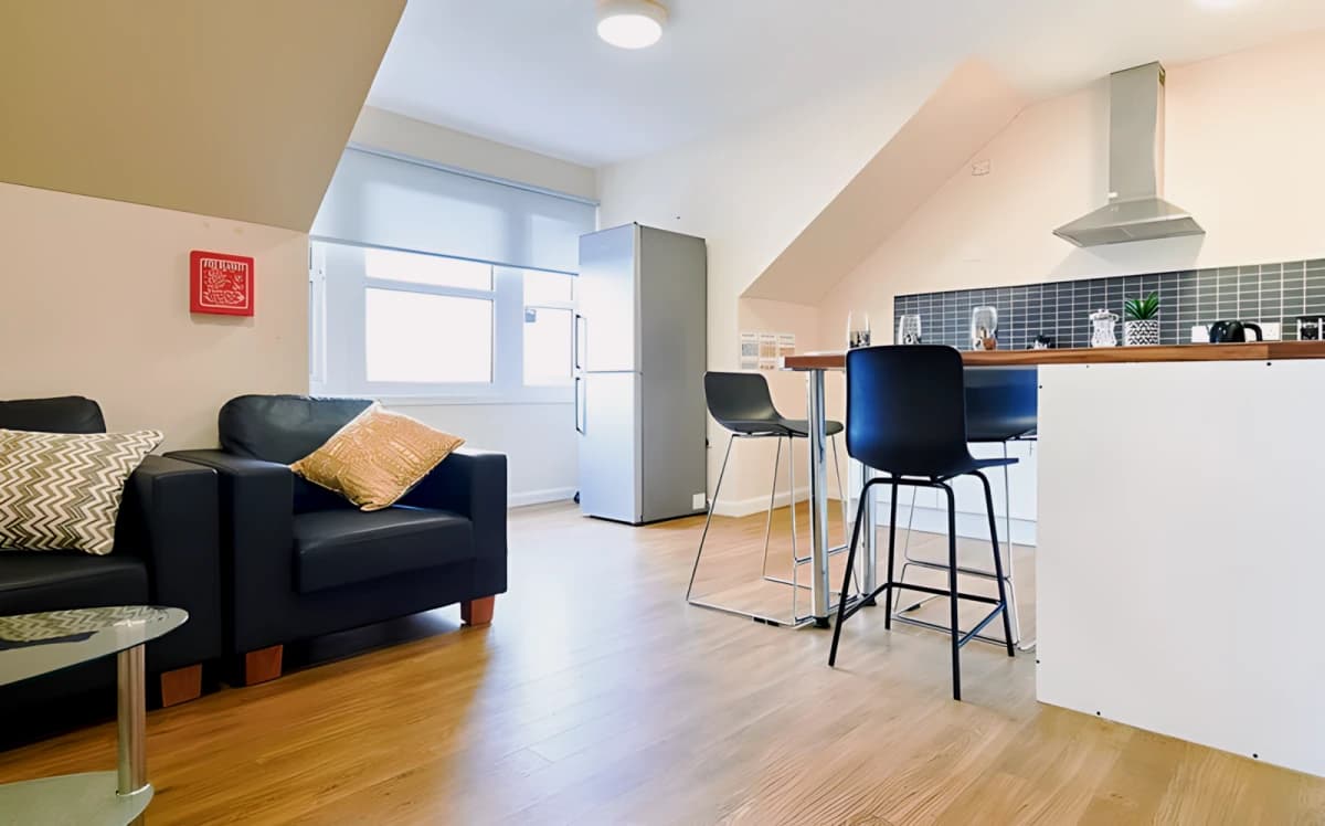 Single En-suite Bedroom