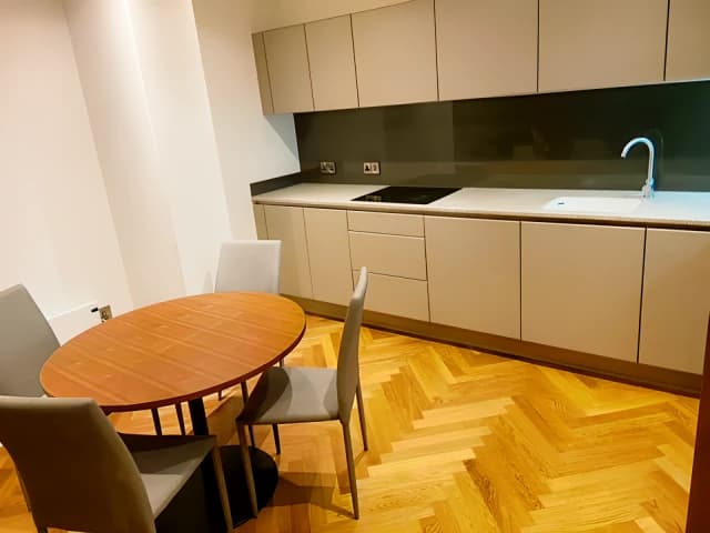 2 Beds 2 baths