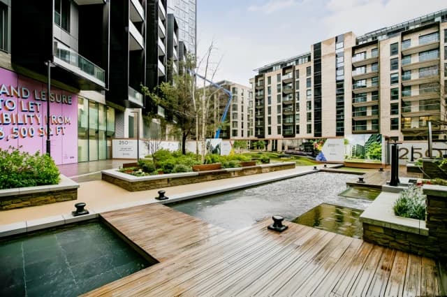 Bollinder Place image