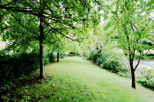 Striven Gardens, G20 6DU image