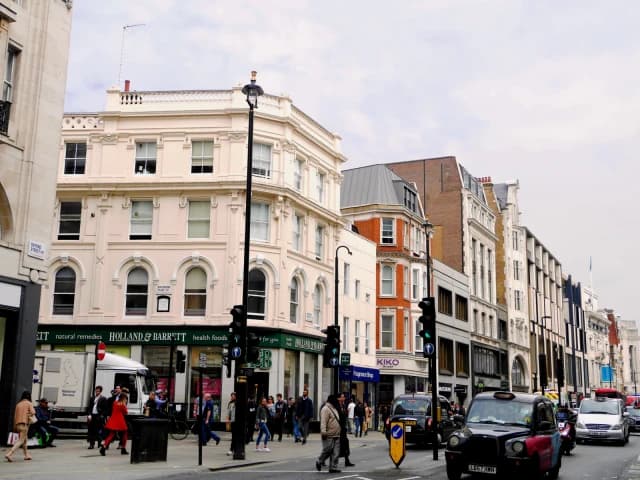 Bss Rathbone Place image 2