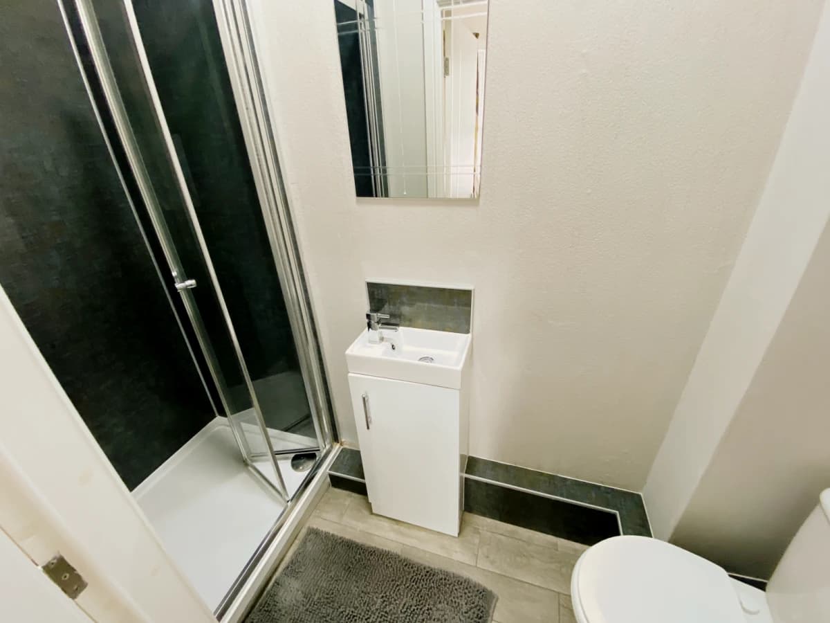 Room 1 - Standard