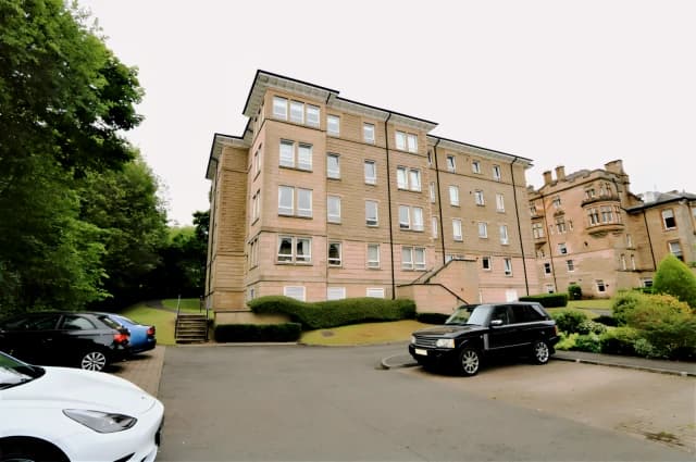 Cleveden Road, G12 0JN image 2