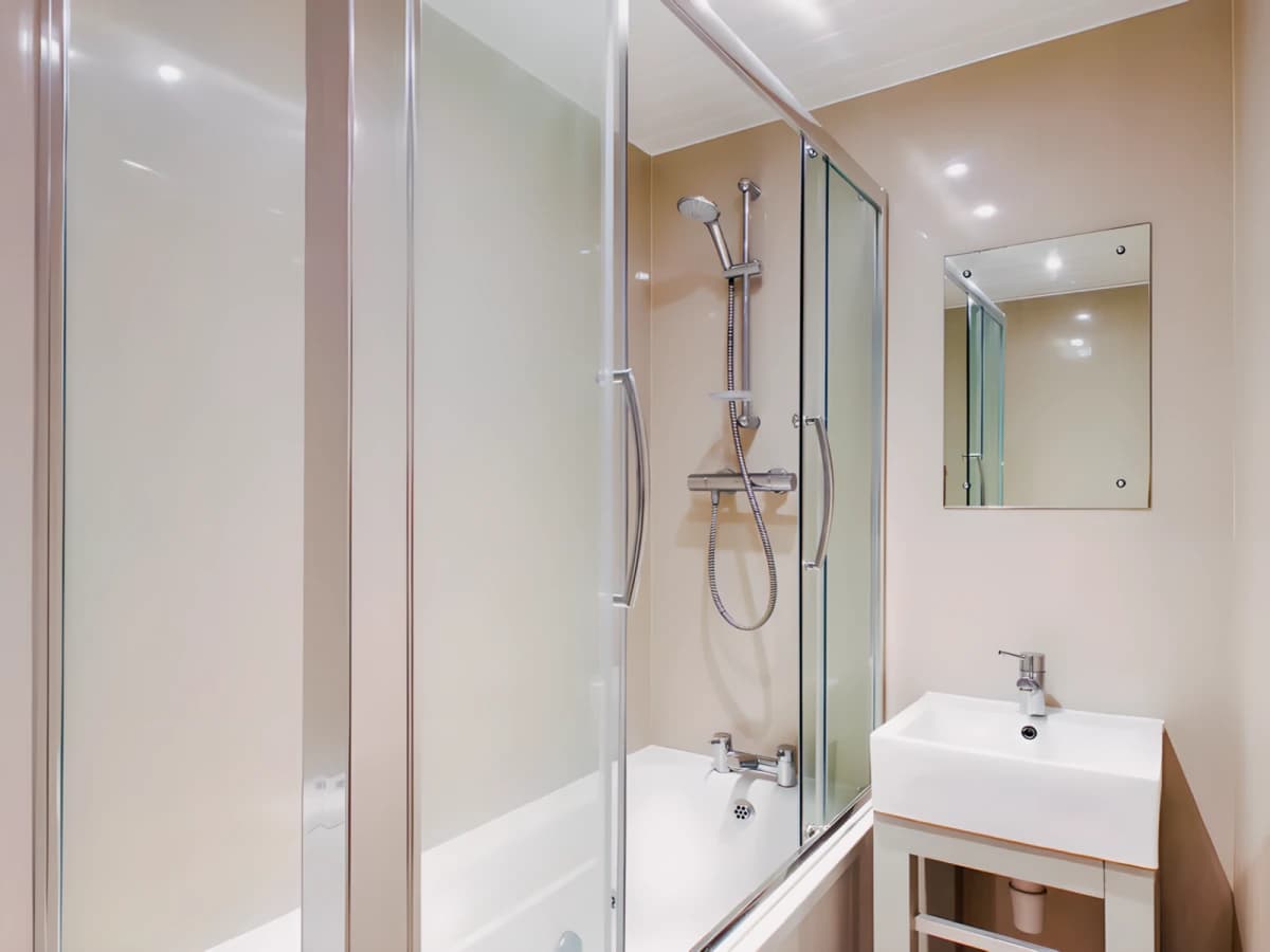3 Bed 1 Bath
