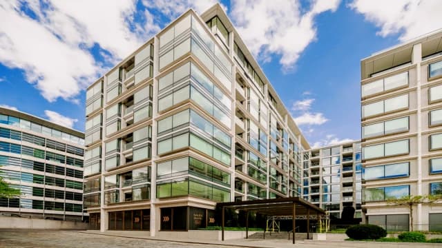 Sugar Quay image 3
