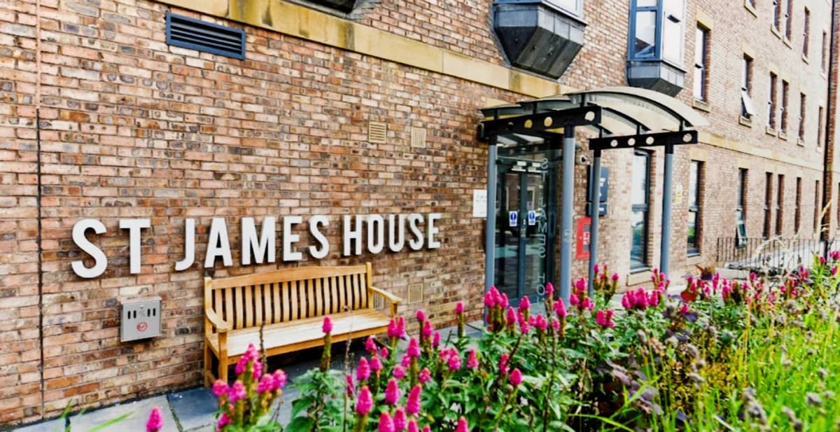 St James' House image 2