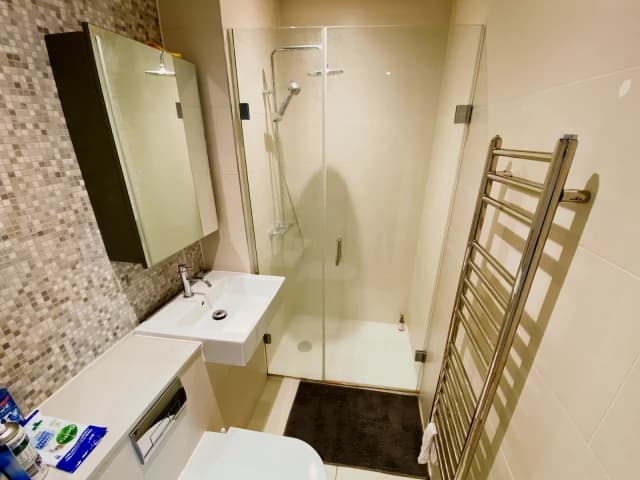 2 Bed / 2 Bath