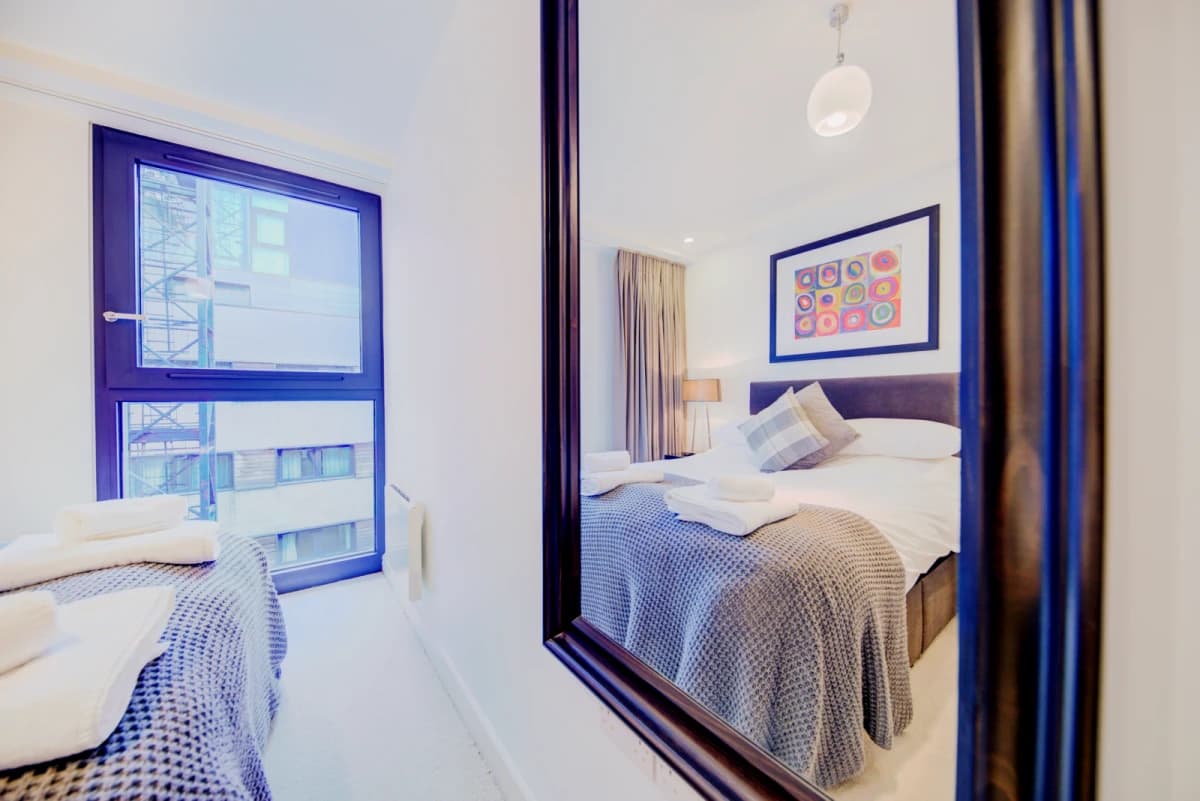 One Bedroom Deluxe Apartment