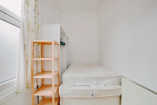 2 Bed / 1 Bath