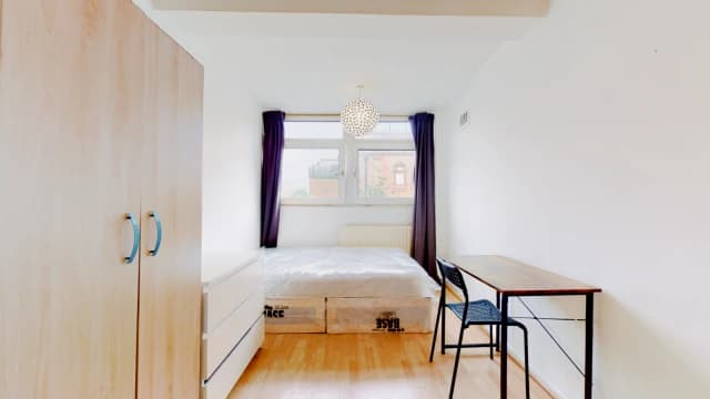 3 Bed / 1 Bath