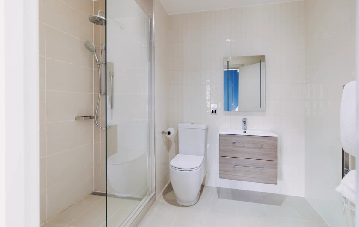 Lower Ground 1 Bed