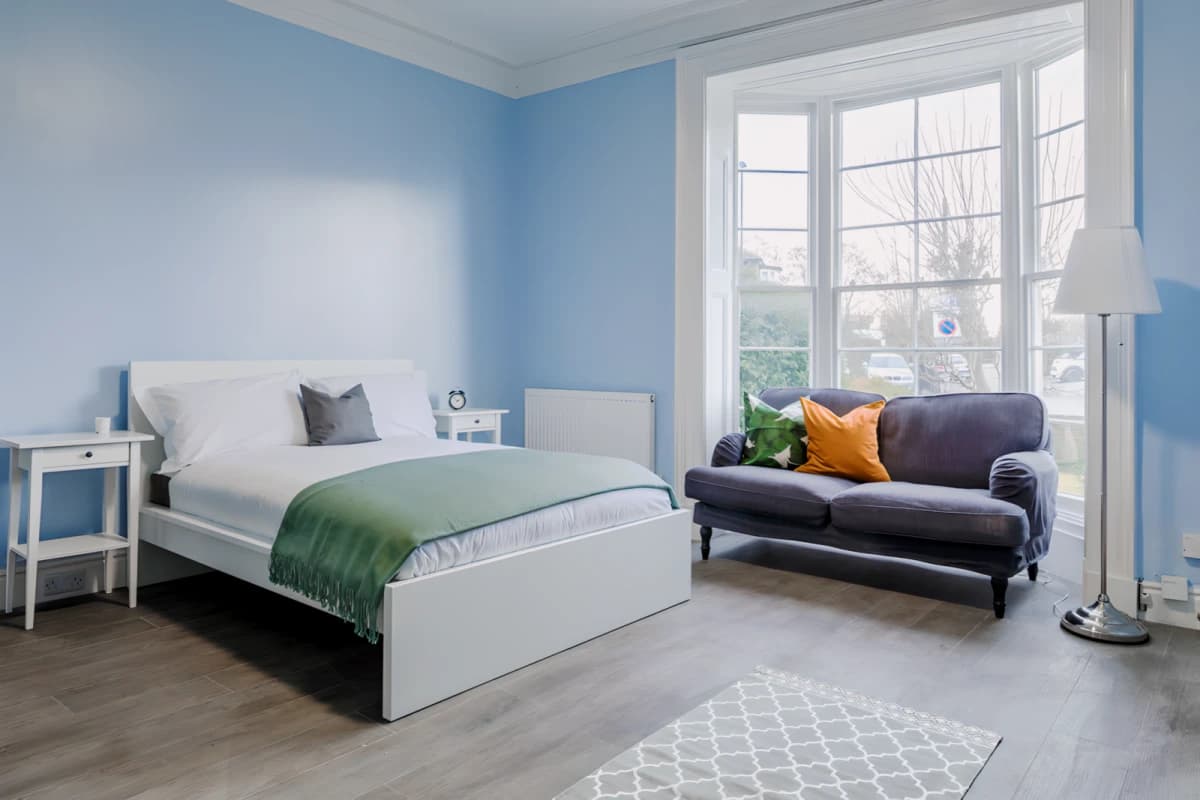 One Bedroom Apartment