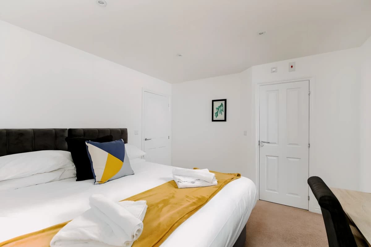 2 Bed 2 Bath